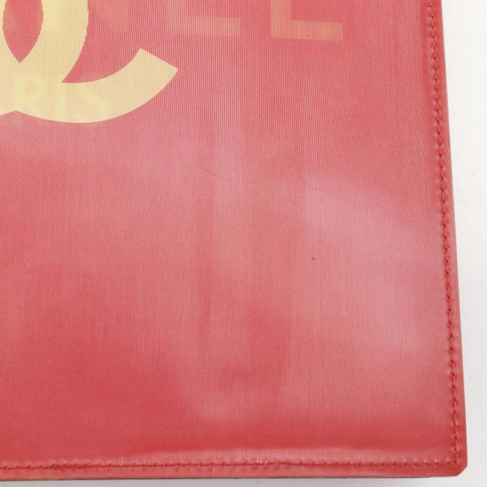 CHANEL Red Logo Shoulder Bag - Picture 14 of 16